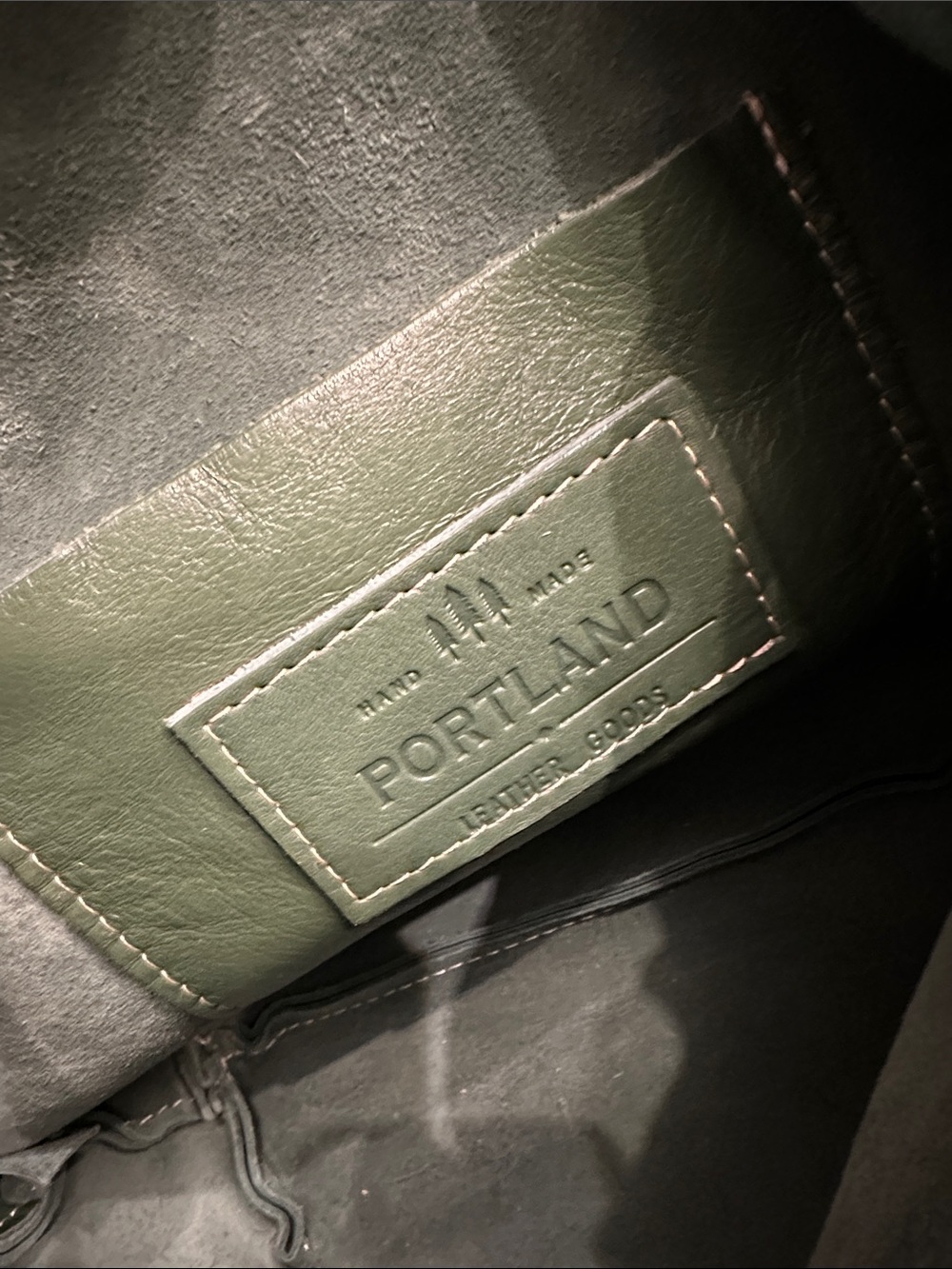 Portland Leather Green Drawstring Shoulder Bag - Picture 2 of 7